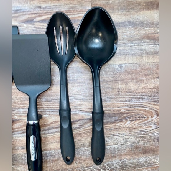 KITCHEN UTENSILS HUGE LOT NAME BRAND NEW & USED CIRCULON KITCHENAID PAULA DEEN - Picture 5 of 9